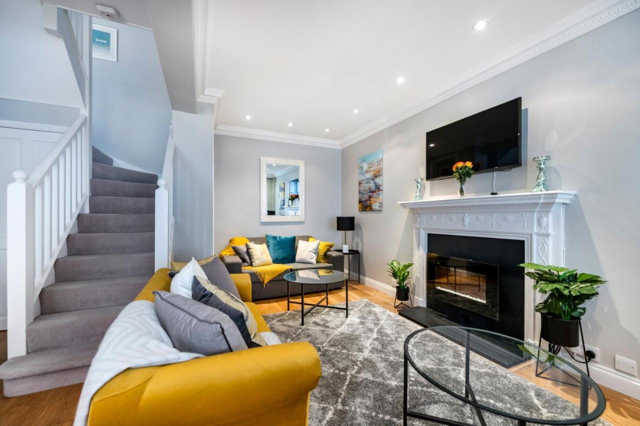 Victoria Mews House - By Sojourn Apartment ลอนดอน ภายนอก รูปภาพ